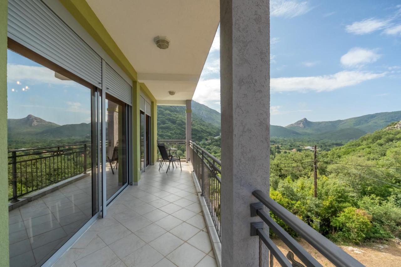 Villa Montenegrina Petrovac Exterior foto