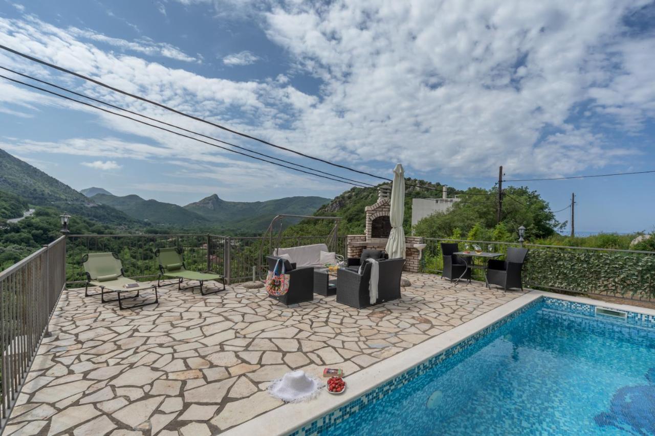 Villa Montenegrina Petrovac Exterior foto